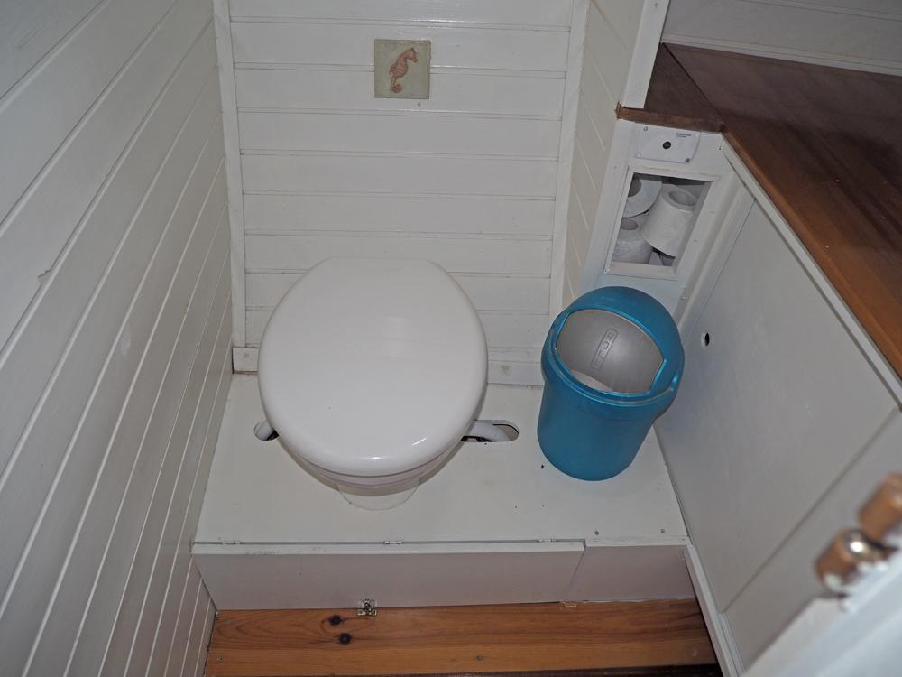 Fore ship, Accommodation